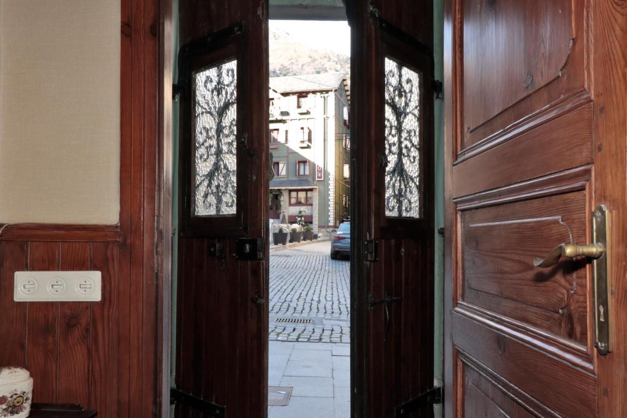 Casa Passeg Dera Libertat 8 Villa Vielha Ngoại thất bức ảnh
